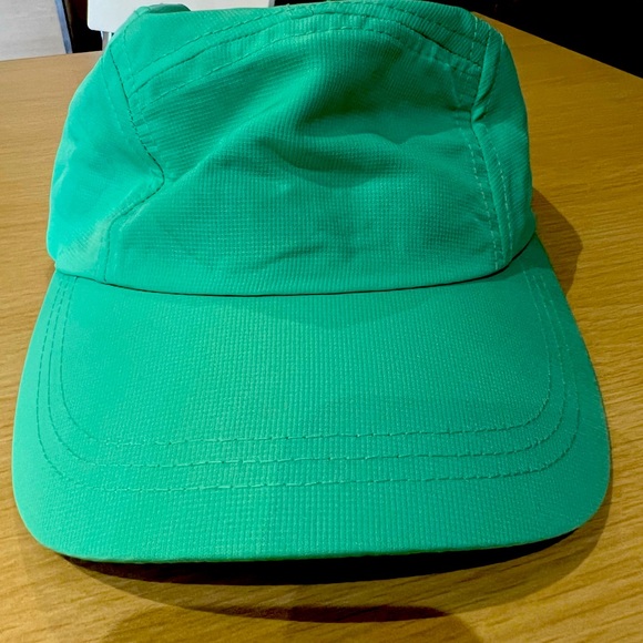 Mountain warehouse  UK  mens travelling cap - Picture 1 of 1